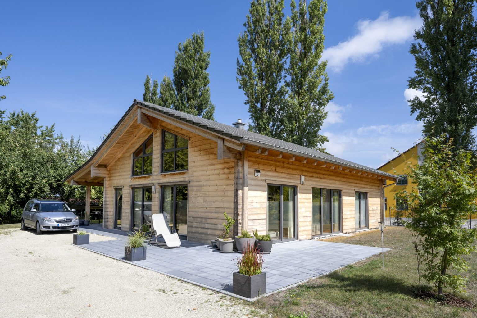 Holzhaus Eingeschossig - Kompaktes Blockhaus | Fullwood Wohnblockhaus